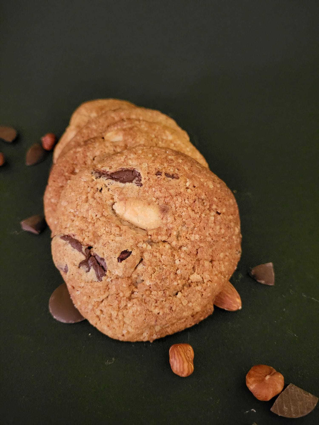 Schoko - Nuss Cookie